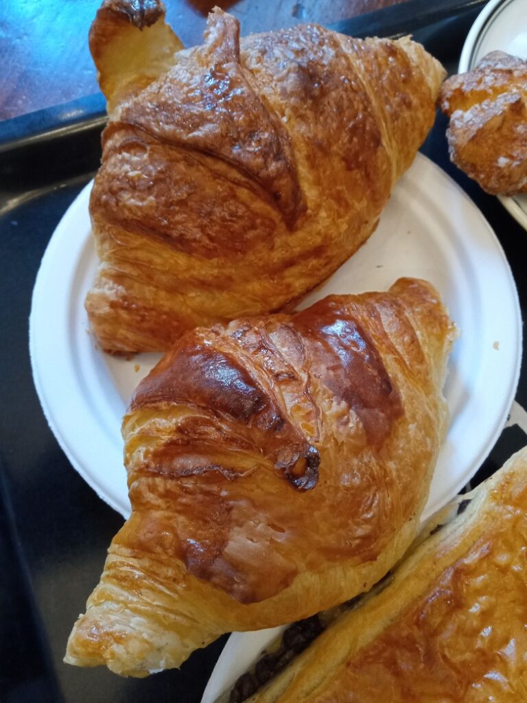 croissant フランスのクロワッサン
