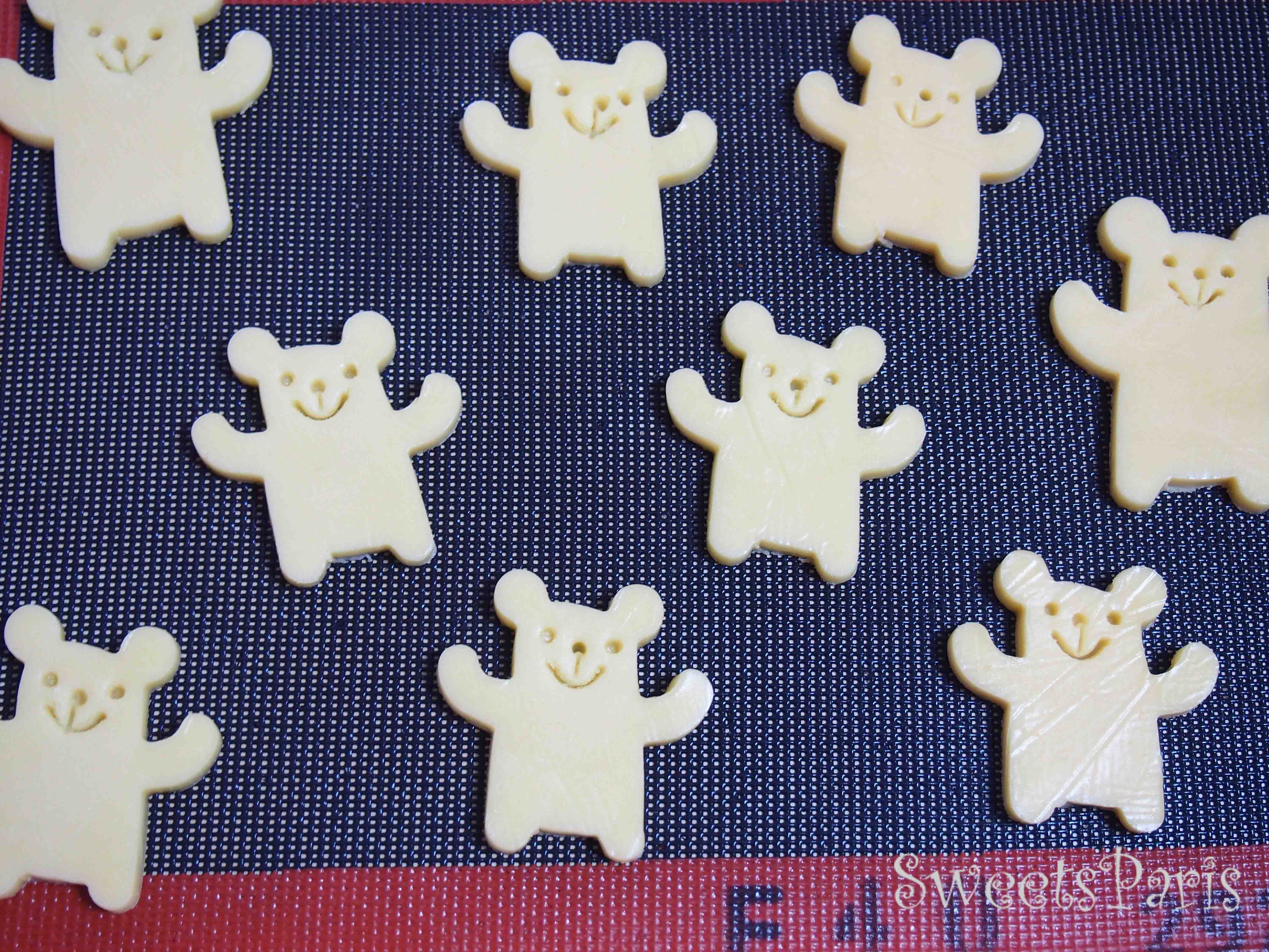 プレゼントに最適!くまの型抜きクッキーの作りかた*Recette de Sablé