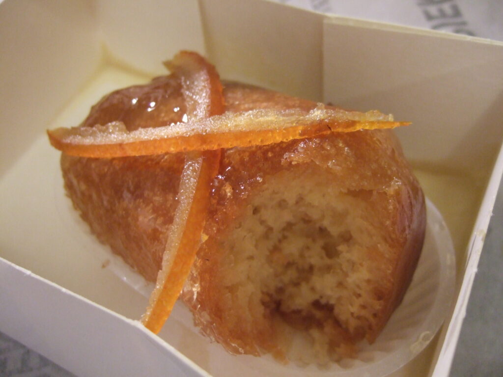 ババオラム（baba au rhum）