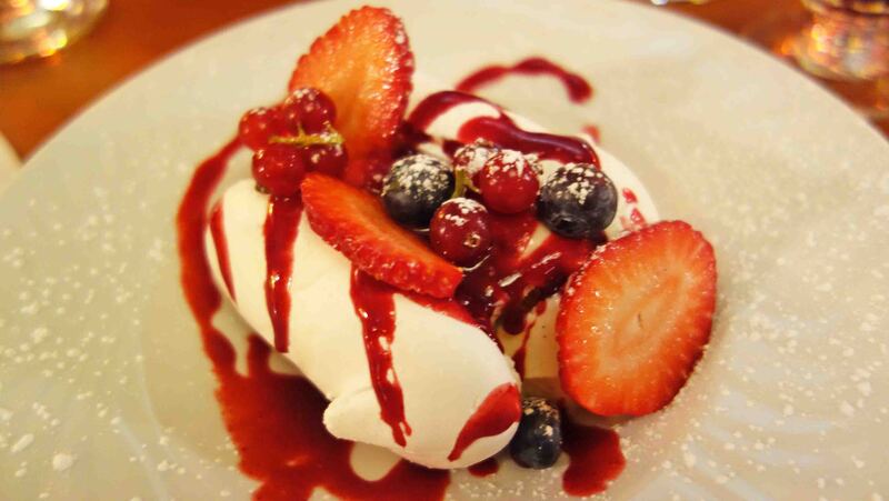 メレンゲ菓子ヴァシュラン vacherin