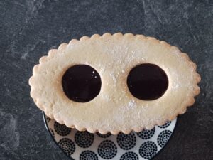 リュネット（Lunette）めがね型のサブレ