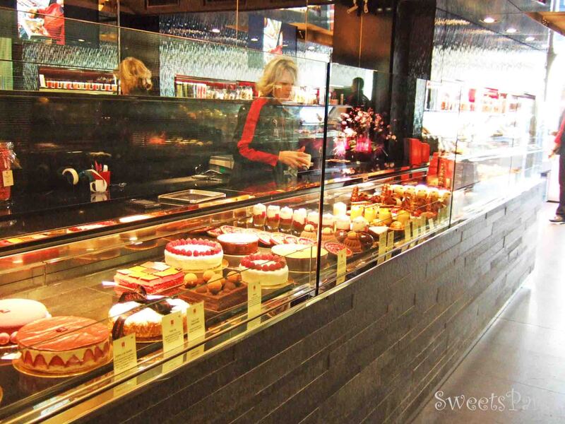 フランスでパティシエとして就職するまでの流れ