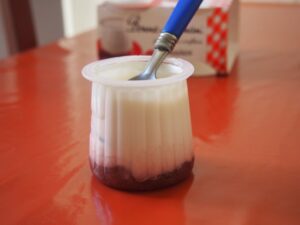 乳製品（牛乳、生クリーム、ヨーグルト、チーズ、バター）