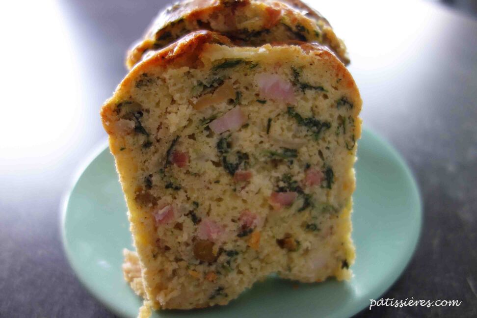 ベーコンとキノコとほうれん草のケークサレのレシピ