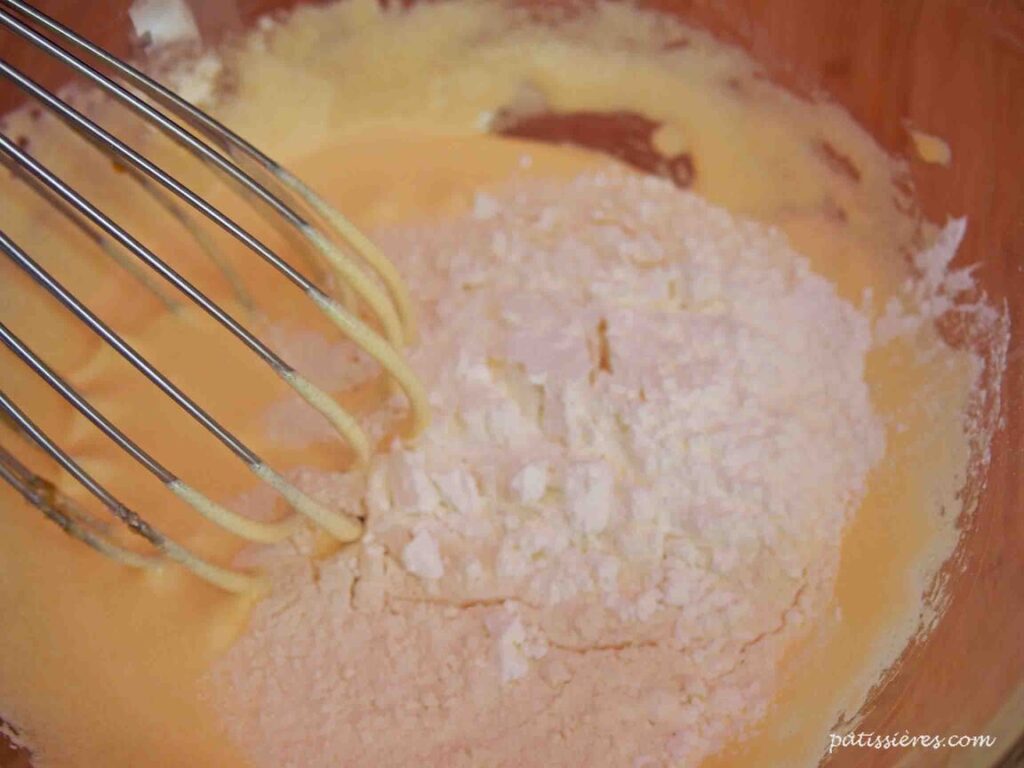 クレームパティシエールのレシピ