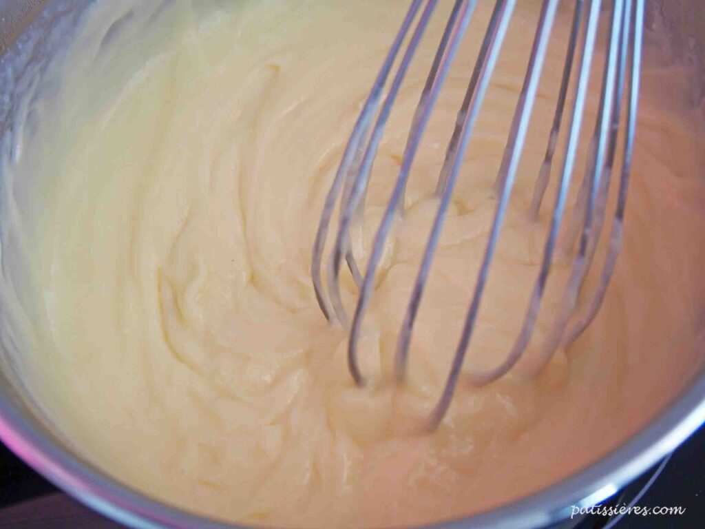 クレームパティシエールのレシピ