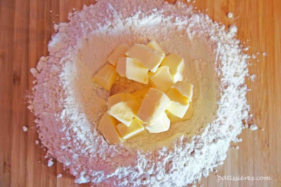 パートブリゼ pâte brisée