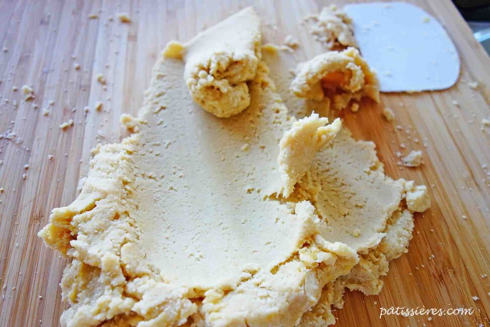 ブリゼ生地 Pâte brisée