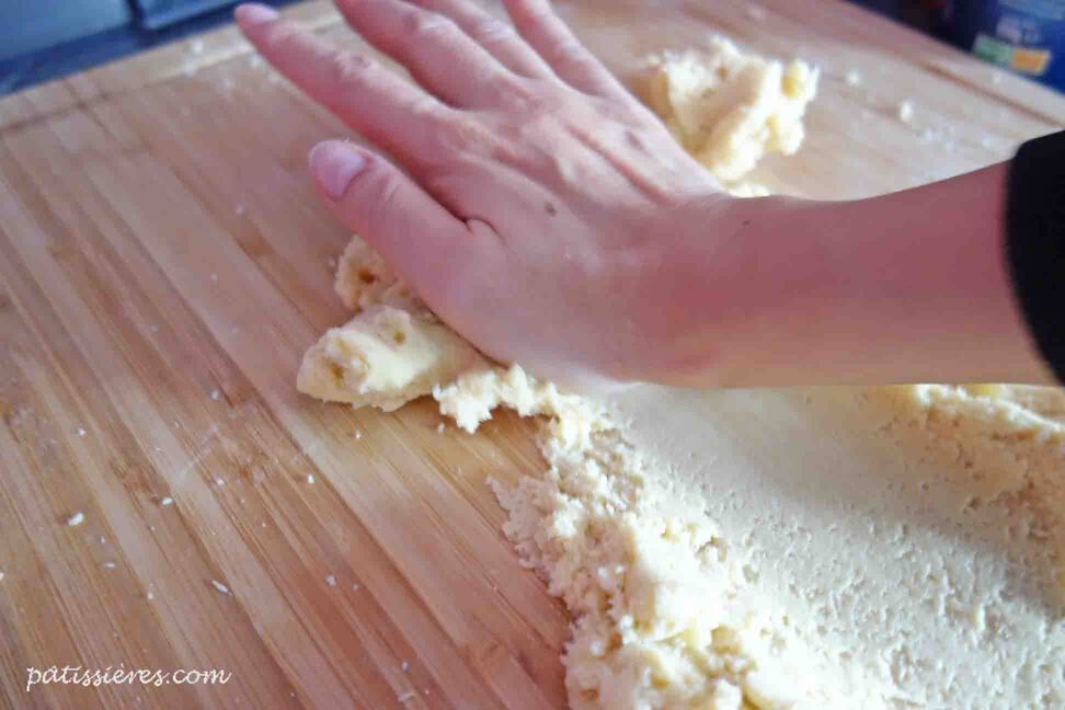 パートブリゼ pâte brisée