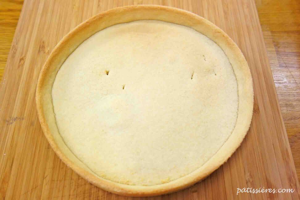 パートブリゼ の空焼きpâte brisée