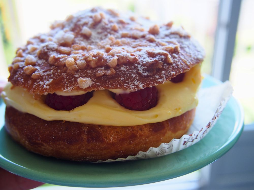 クレーム ディプロマット