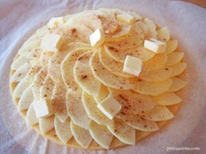 タルトオポム tarte aux pommes